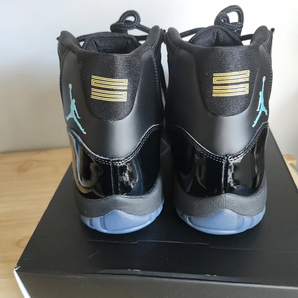 Jordan 11 'Gamma Blue'